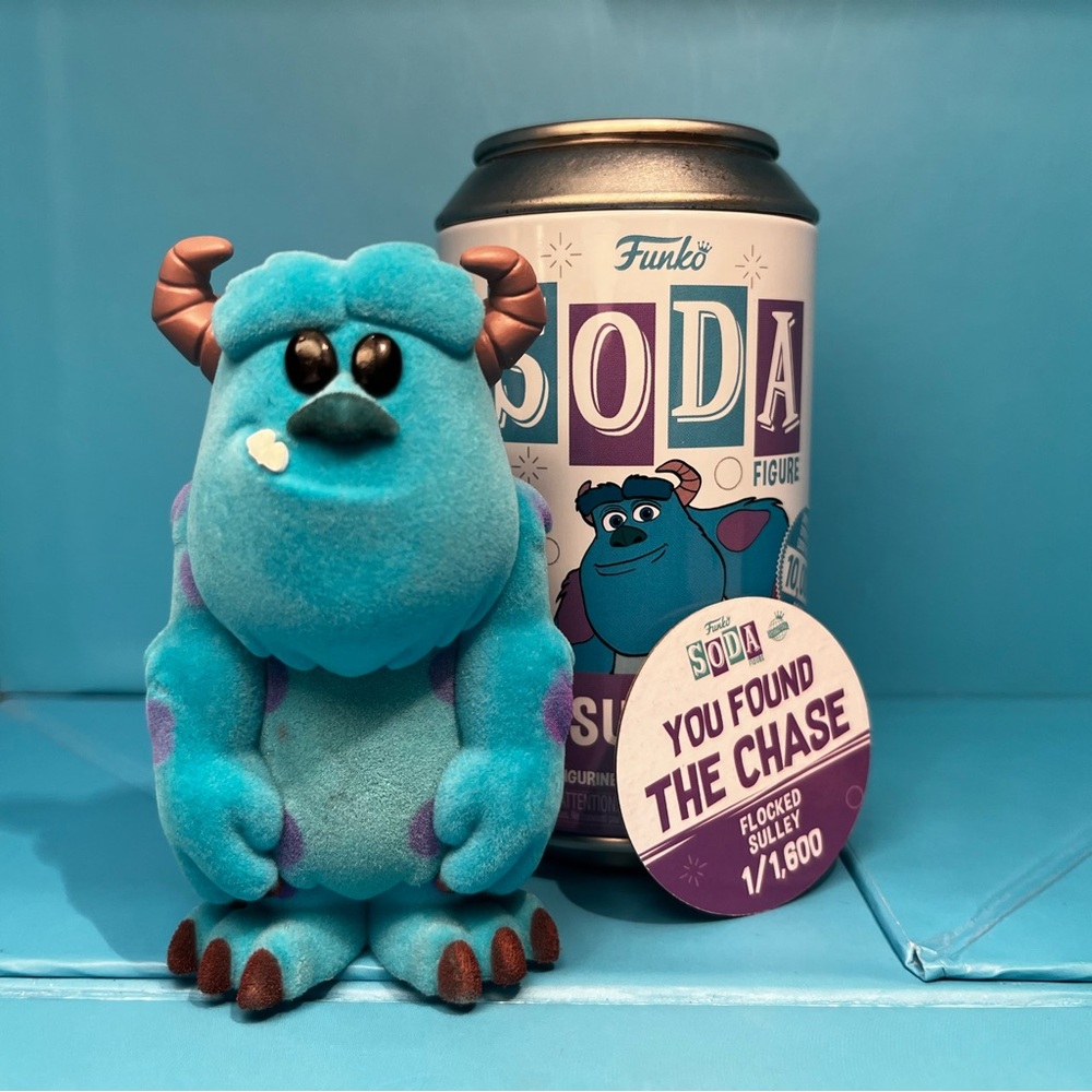 Funko Soda - Disney / Pixar - Monsters, Inc. - Sulley Flocked Chase